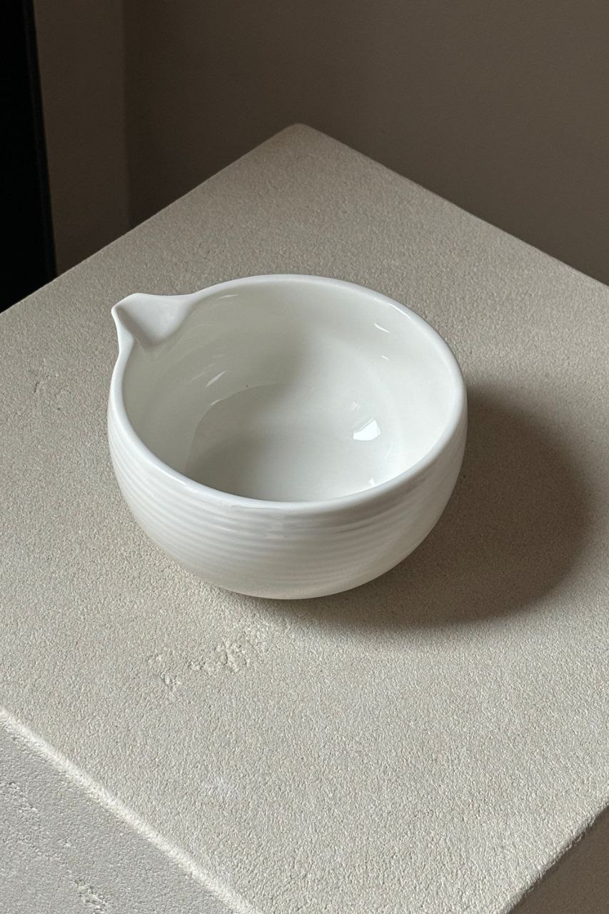 کاسه ماچا ژاپنی لبه دار - چاوان سفید