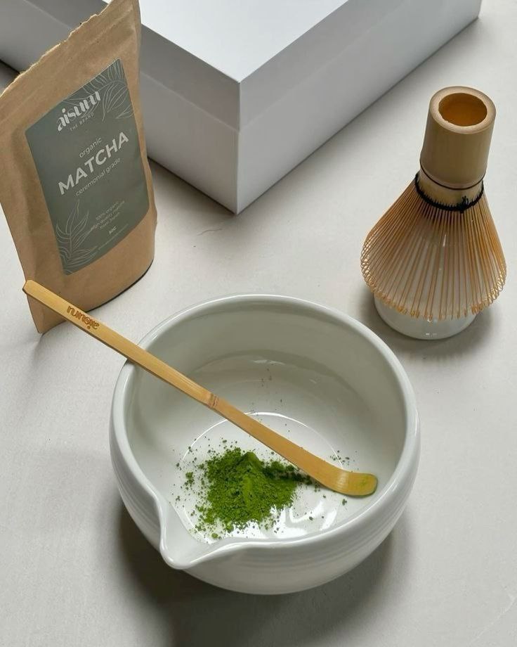 کاسه ماچا ژاپنی لبه دار - چاوان سفید