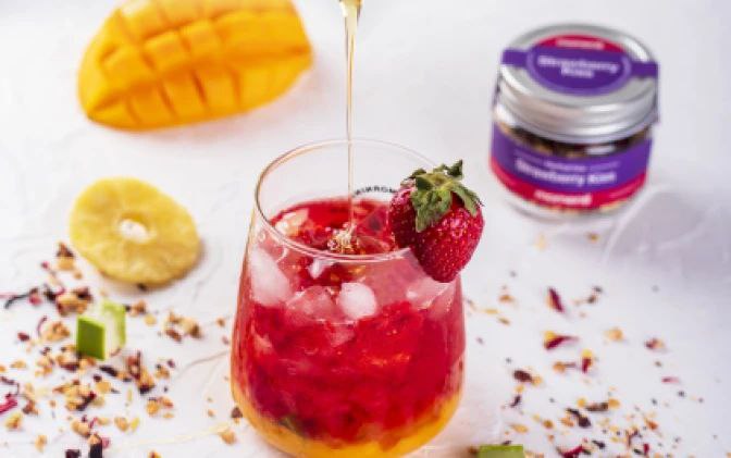 دمنوش استرابری کیس | Strawberry Kiss