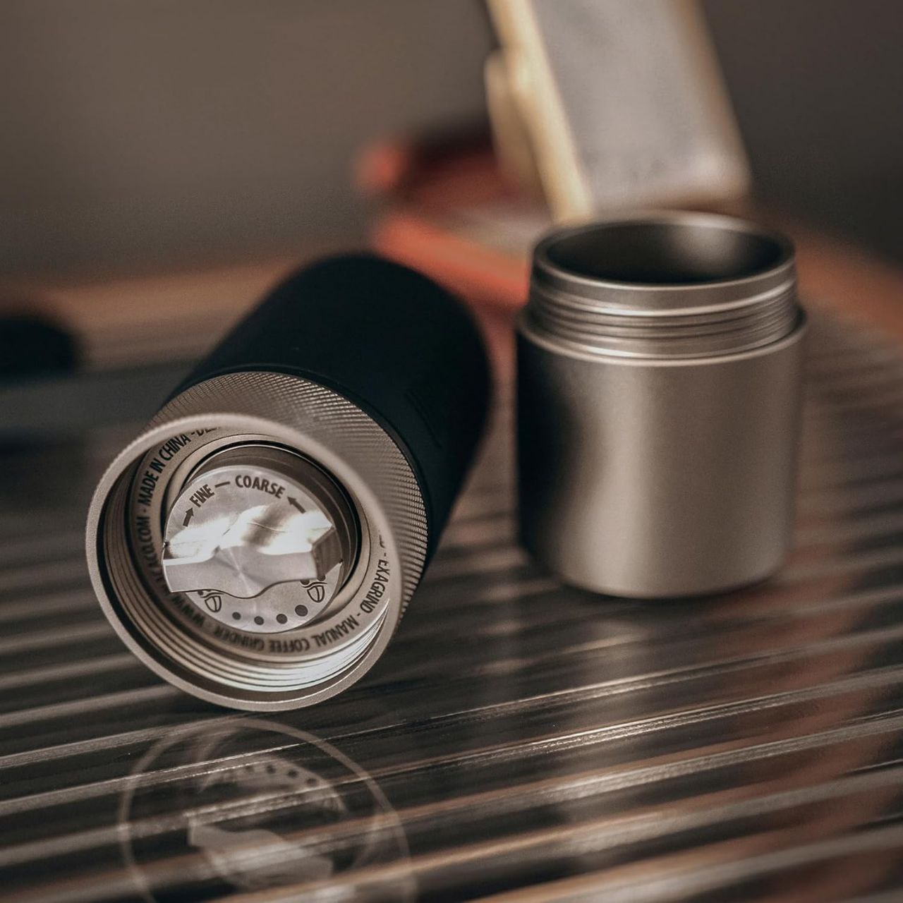 آسیاب دستی اگزاگرایند واکاکو | Wacaco Exagrind