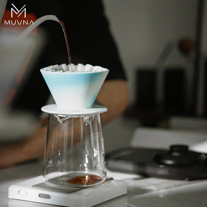دریپر V60  اوریگامی سرامیکی موونا - 4 نفره  |  MUVNA Hand Brewed Coffee Cone Filter Cup 4 cup