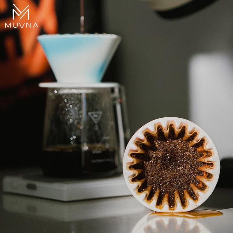 دریپر V60  اوریگامی سرامیکی موونا - 4 نفره  |  MUVNA Hand Brewed Coffee Cone Filter Cup 4 cup